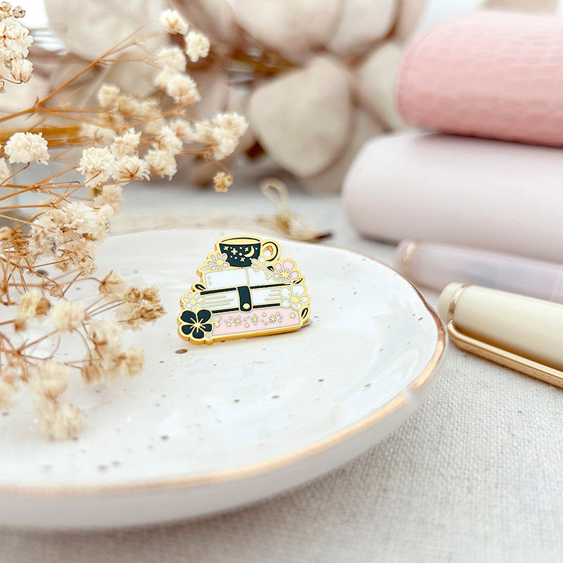 Journals & Coffee - limited edition magnetic enamel pin